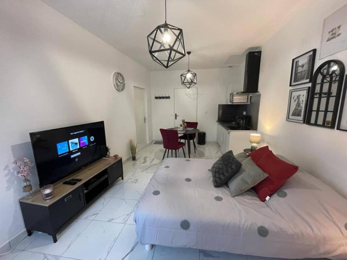 ניורט Le Dolce Vita - Centre Historique, Proche Toutes Commodites, Stationnement Aise, Wifi-Netflix מראה חיצוני תמונה